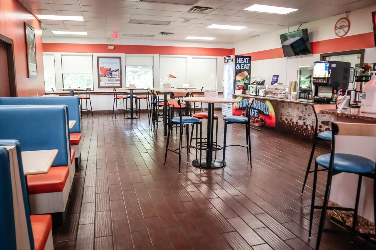 Howard Johnson By Wyndham Ocala Fl I-75 Exterior photo